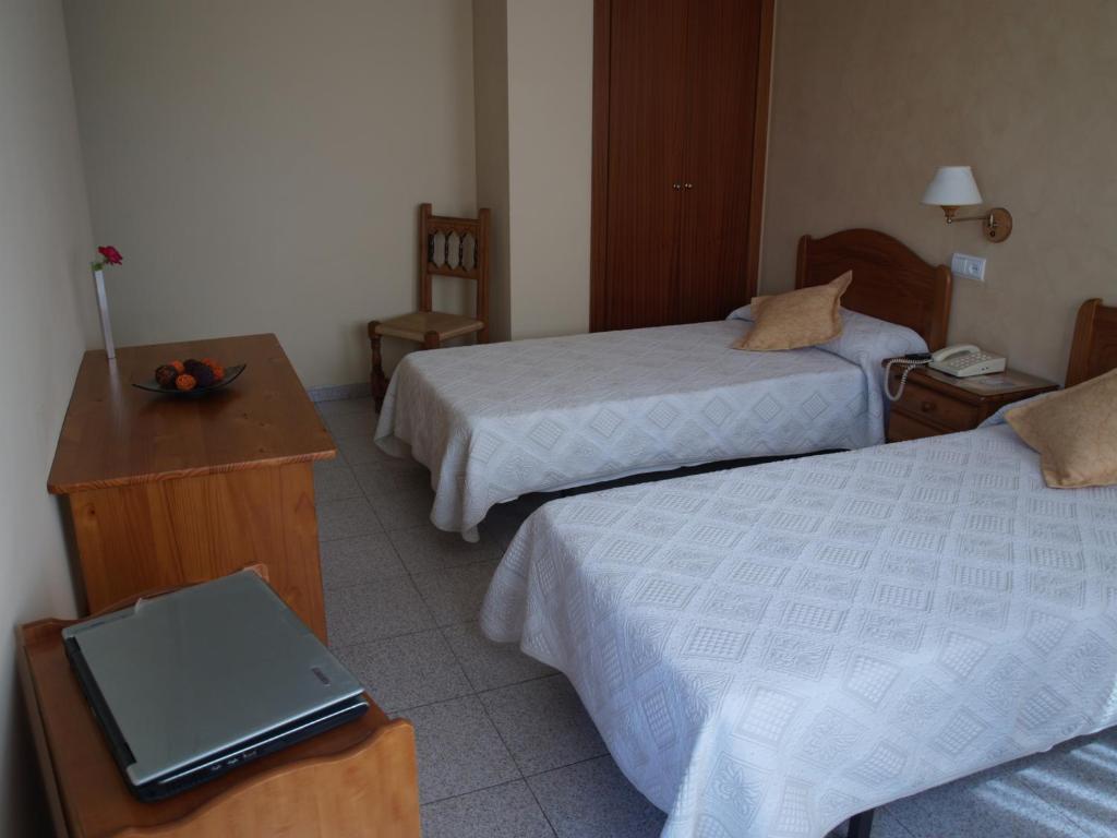 Hotel Jendri Almazora Room photo